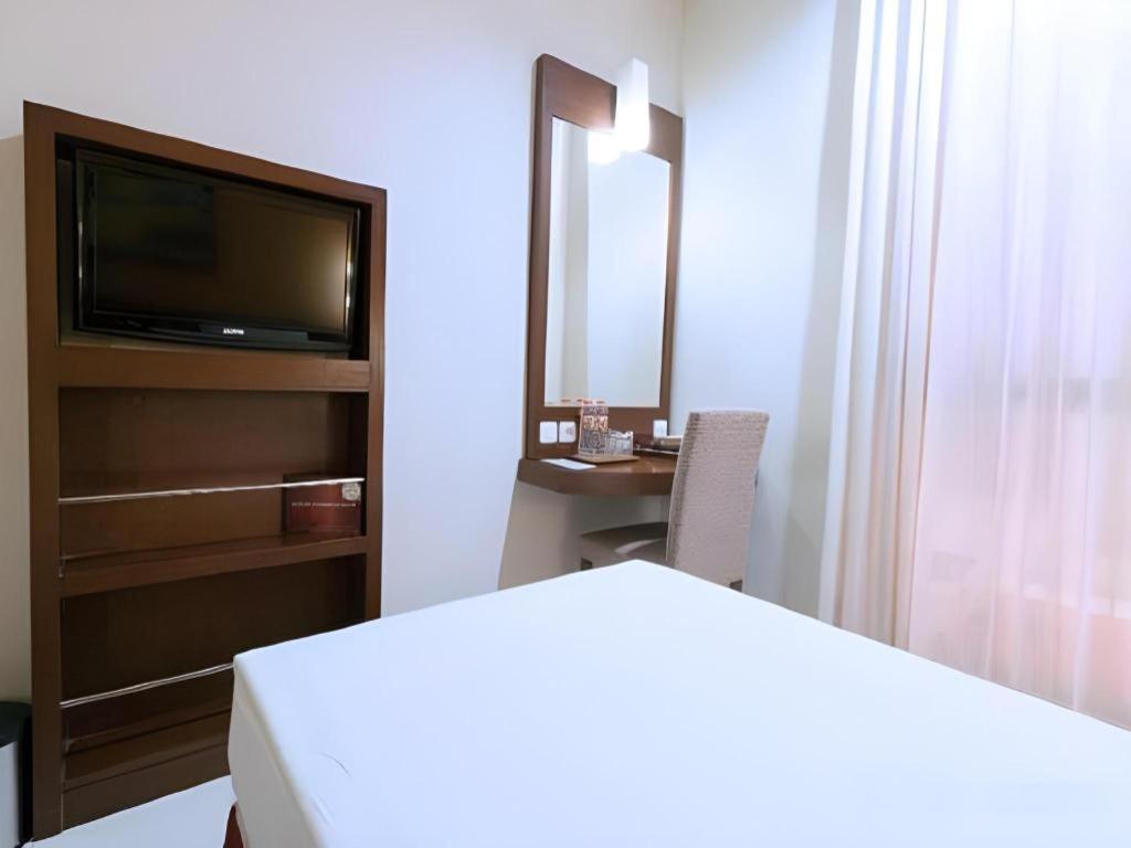 Sofyan Hotel Soepomo Jakarta Kültér fotó