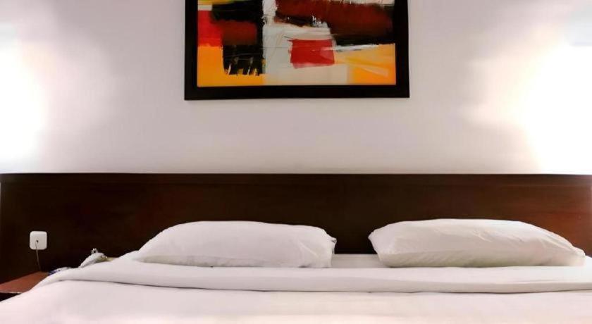 Sofyan Hotel Soepomo Jakarta Kültér fotó